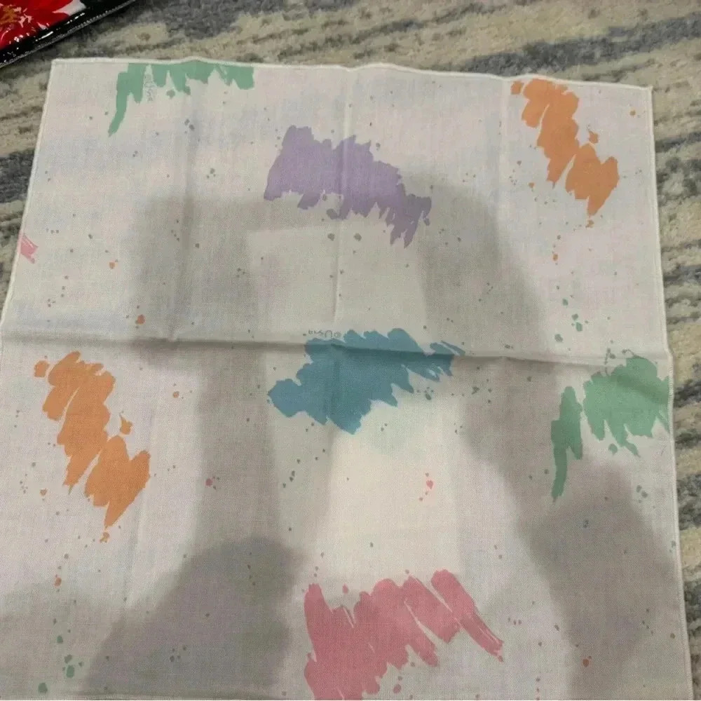 Pastel Abstract Napkins -2 - Picture 2 of 2